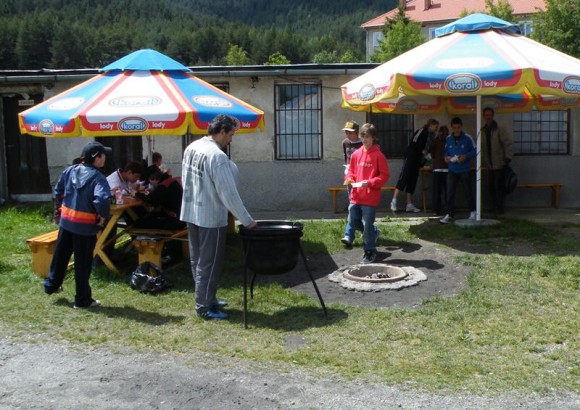Svit - priate�sk� z�pas